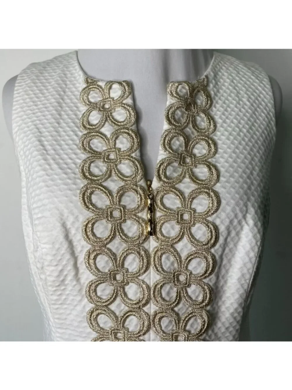 Lilly Pulitzer Mila Shift Dress Resort White Gold Lace Zip Front Mini Size 4 - Picture 3 of 12